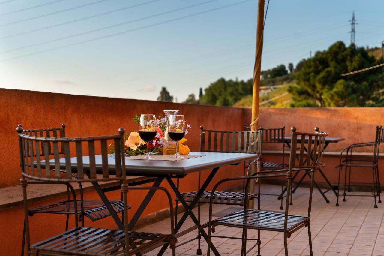 Bioagriturismo Antica Sena Milici Zewnętrze zdjęcie