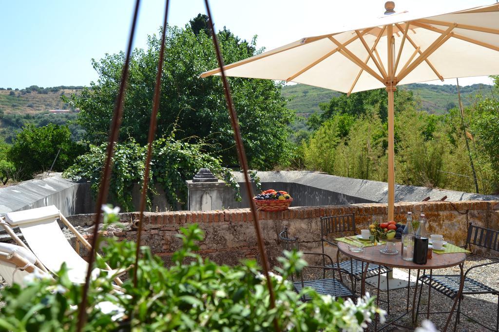 Bioagriturismo Antica Sena Milici Zewnętrze zdjęcie